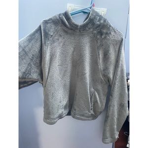 Hollister cropped Sherpa